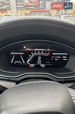 Внедорожник / Кроссовер Audi Q5 2022 в 
