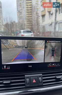 Внедорожник / Кроссовер Audi Q5 2022 в 