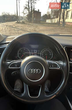 Внедорожник / Кроссовер Audi Q5 2015 в 