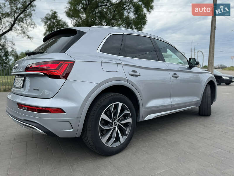 Внедорожник / Кроссовер Audi Q5 2021 в Кривом Роге