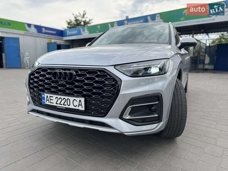 Внедорожник / Кроссовер Audi Q5 2021 в Кривом Роге