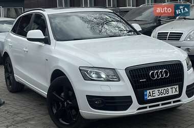 Внедорожник / Кроссовер Audi Q5 2010 в 