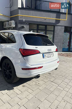 Внедорожник / Кроссовер Audi Q5 2017 в 