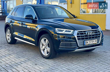 Внедорожник / Кроссовер Audi Q5 2019 в 