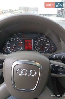 Внедорожник / Кроссовер Audi Q5 2011 в 