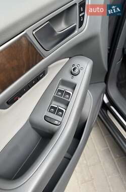 Внедорожник / Кроссовер Audi Q5 2015 в 