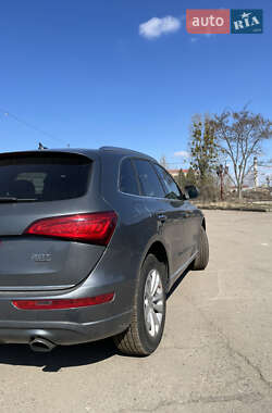 Внедорожник / Кроссовер Audi Q5 2015 в 