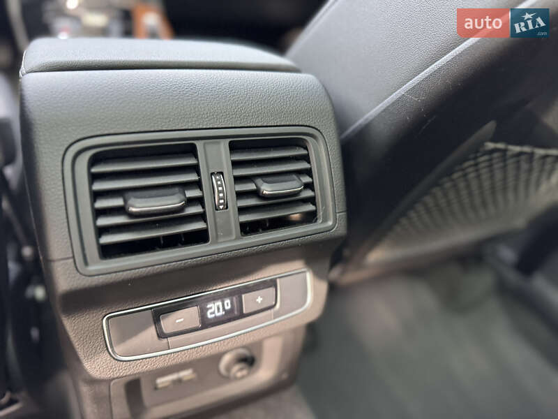 Позашляховик / Кросовер Audi Q5 2020 в Києві