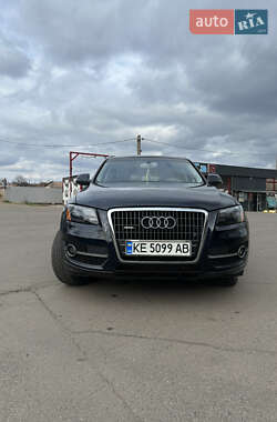Внедорожник / Кроссовер Audi Q5 2010 в 