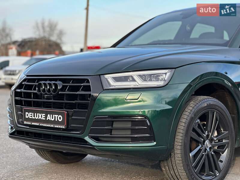 Внедорожник / Кроссовер Audi Q5 2017 в Киеве