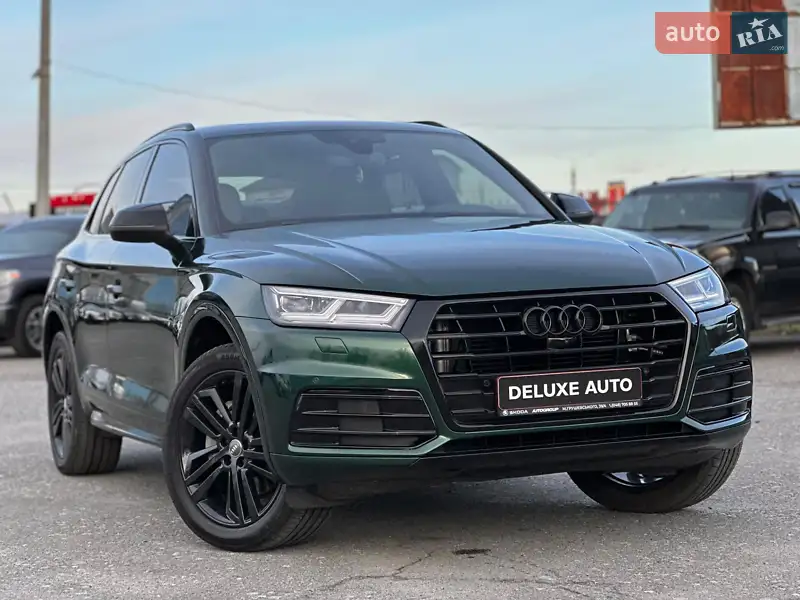 Внедорожник / Кроссовер Audi Q5 2017 в 