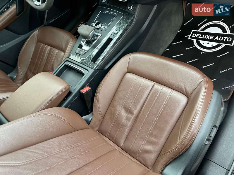 Внедорожник / Кроссовер Audi Q5 2017 в Киеве