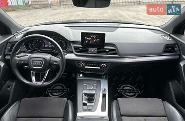 Внедорожник / Кроссовер Audi Q5 2017 в 