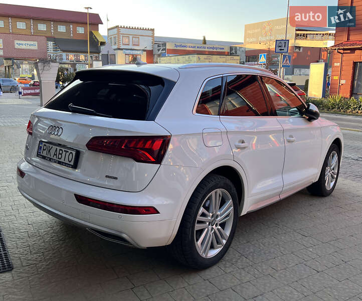 Внедорожник / Кроссовер Audi Q5 2019 в Львове