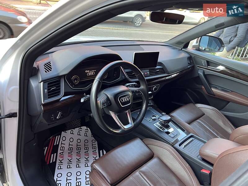 Внедорожник / Кроссовер Audi Q5 2019 в Львове