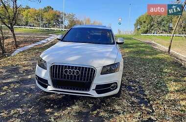Внедорожник / Кроссовер Audi Q5 2016 в 