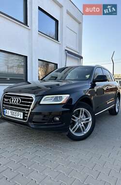 Внедорожник / Кроссовер Audi Q5 2016 в 