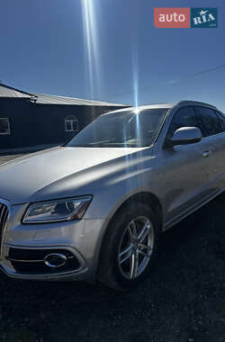 Внедорожник / Кроссовер Audi Q5 2015 в 