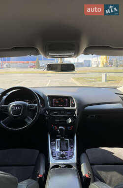 Внедорожник / Кроссовер Audi Q5 2011 в 