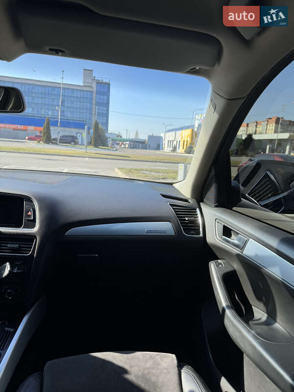 Позашляховик / Кросовер Audi Q5 2011 в Борисполі