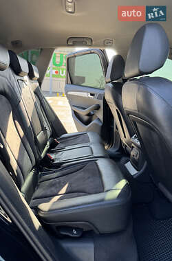 Внедорожник / Кроссовер Audi Q5 2011 в 