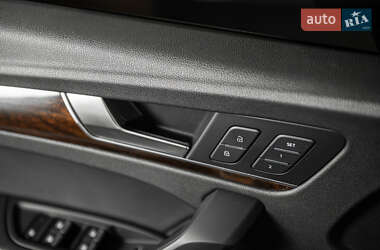 Позашляховик / Кросовер Audi Q5 2018 в 