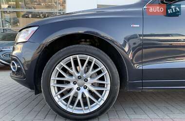 Внедорожник / Кроссовер Audi Q5 2016 в 