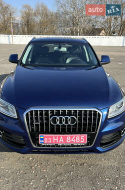 Внедорожник / Кроссовер Audi Q5 2015 в 
