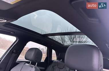 Внедорожник / Кроссовер Audi Q5 2017 в 