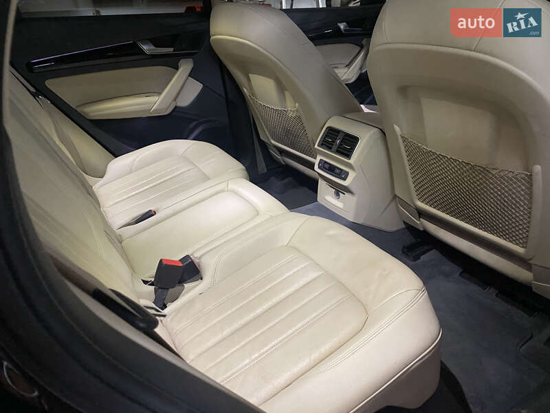 Внедорожник / Кроссовер Audi Q5 2018 в Львове фото 25 Внедорожник / Кроссовер Audi Q5 2018 в Львове