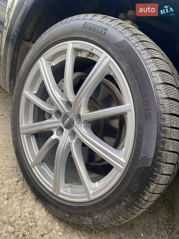 Внедорожник / Кроссовер Audi Q5 2018 в Львове фото 3 Внедорожник / Кроссовер Audi Q5 2018 в Львове