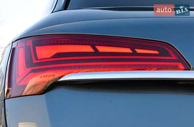 Позашляховик / Кросовер Audi Q5 2022 в 