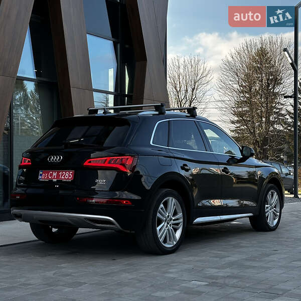 Внедорожник / Кроссовер Audi Q5 2018 в Луцке