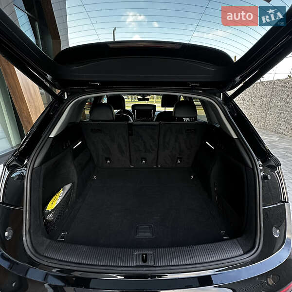 Внедорожник / Кроссовер Audi Q5 2018 в Луцке