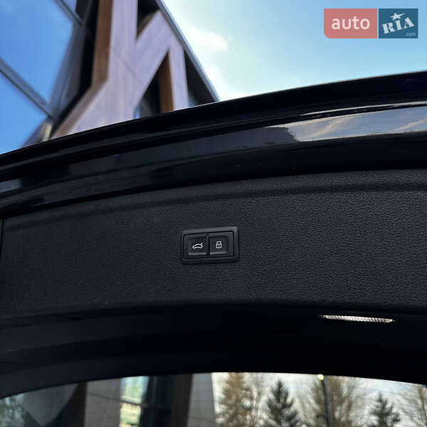 Внедорожник / Кроссовер Audi Q5 2018 в Луцке