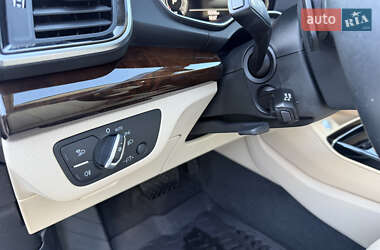 Внедорожник / Кроссовер Audi Q5 2022 в 