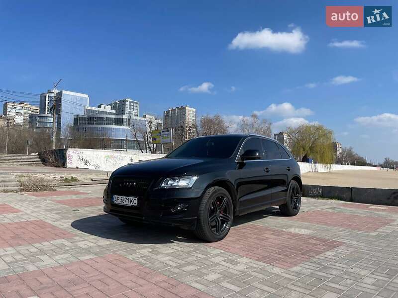 Внедорожник / Кроссовер Audi Q5 2011 в Запорожье