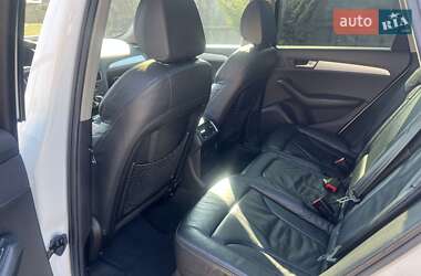 Внедорожник / Кроссовер Audi Q5 2008 в 