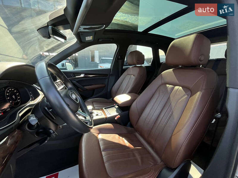 Позашляховик / Кросовер Audi Q5 2019 в Львові