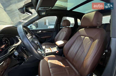 Внедорожник / Кроссовер Audi Q5 2019 в 