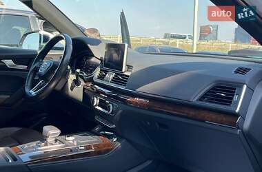 Внедорожник / Кроссовер Audi Q5 2019 в 