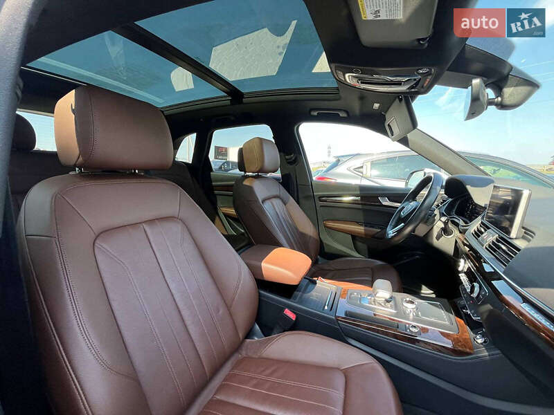 Позашляховик / Кросовер Audi Q5 2019 в Львові