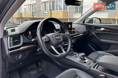 Внедорожник / Кроссовер Audi Q5 2019 в 