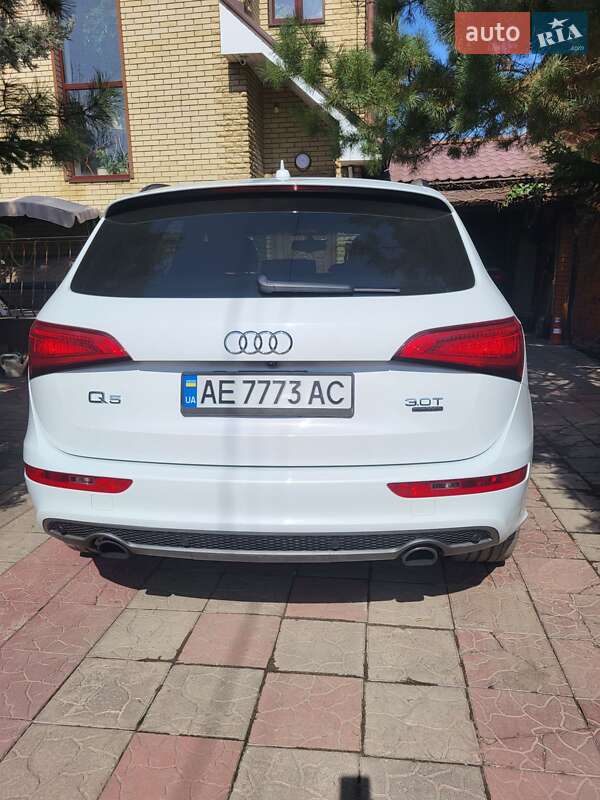 Внедорожник / Кроссовер Audi Q5 2015 в Днепре