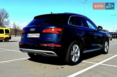 Внедорожник / Кроссовер Audi Q5 2019 в 