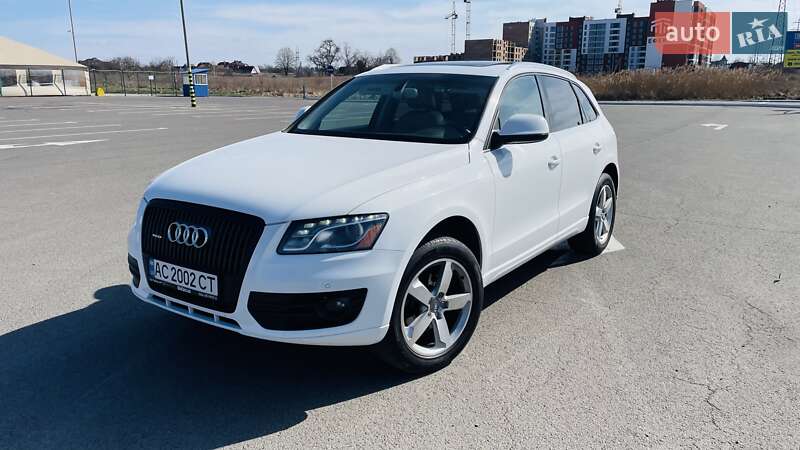 Позашляховик / Кросовер Audi Q5 2011 в Луцьку