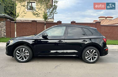 Внедорожник / Кроссовер Audi Q5 2020 в 