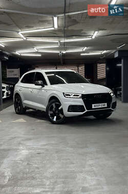 Позашляховик / Кросовер Audi Q5 2019 в Одесі