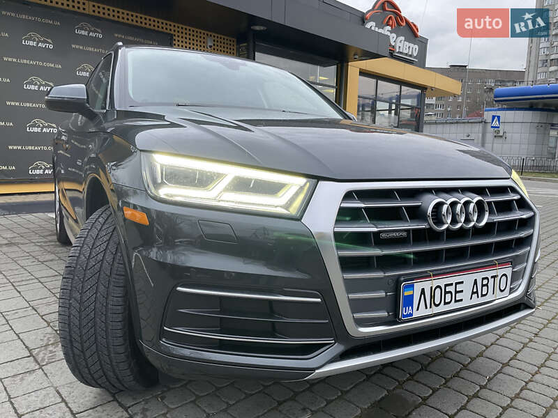 Внедорожник / Кроссовер Audi Q5 2018 в Львове