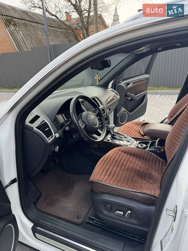 Внедорожник / Кроссовер Audi Q5 2015 в Виннице